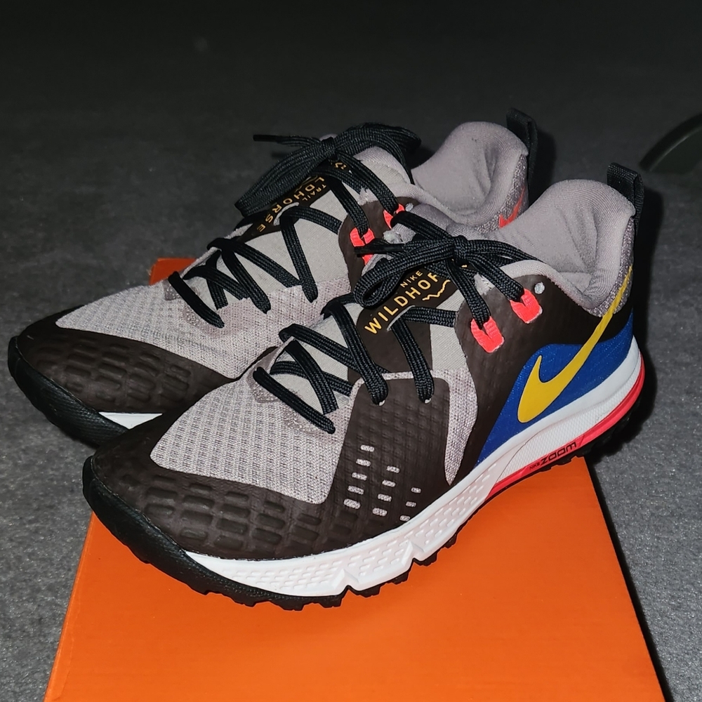 W Nike Air Zoom Wildhorse Hiking Sneakers